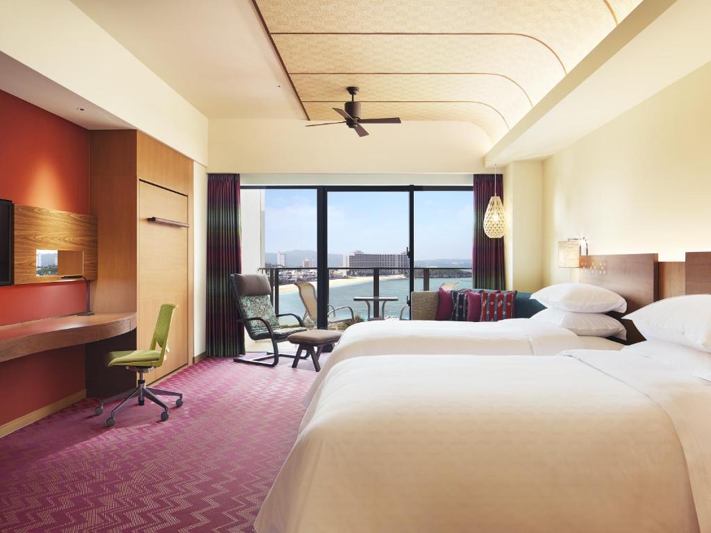 Sheraton Okinawa Sunmarina Resort